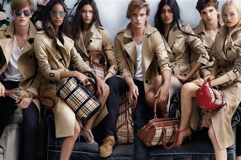 burberry fashion designer.